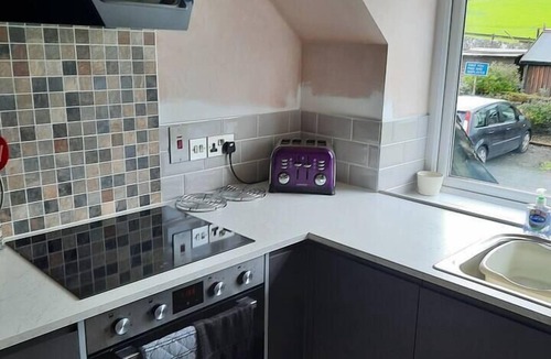 Hawkshead Cottage | 3 Bed Barn - Sleeps 6 - Parking - WIfi