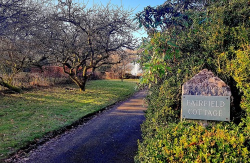 Hawkshead Cottage | 3 Bed Barn - Sleeps 6 - Parking - WIfi