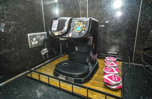 Langley Marish House | 3-Bed Base for Windsor & Heathrow