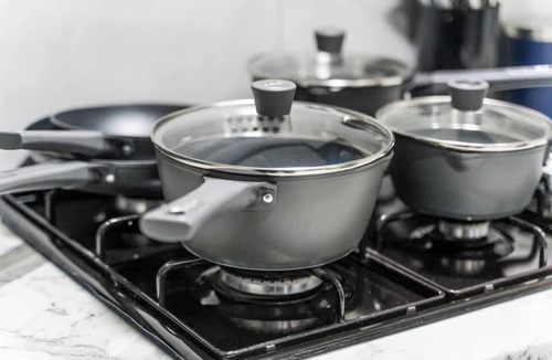 Cradley House | 3 Bed Contractor Friendly WIFI Lots Of Parking