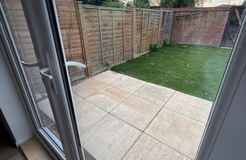 Bradley Stoke House | 3 bed house by mustang escapes