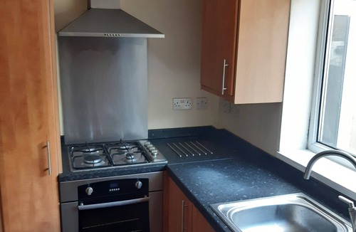 Gillingham House | 3 bed House with Luxury bathroom