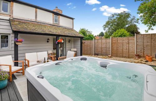 Alfrick House | 3 Bed in Alfrick oc-s32386