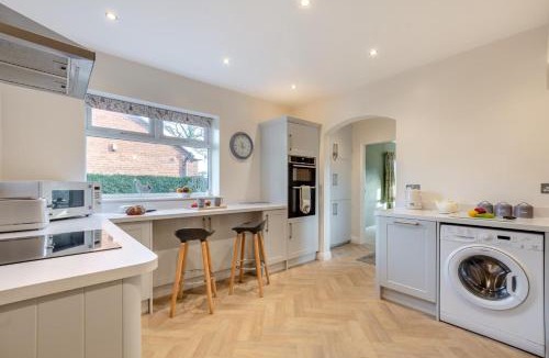 Alne House | 3 Bed in Alne oc-m34454