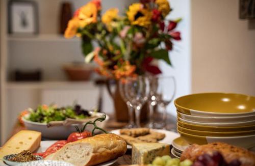 Combe Hay House | 3 Bed in Bath SKN21