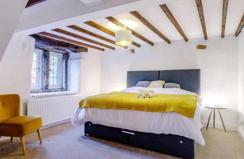 Crich House | 3 Bed in Belper oc-85797