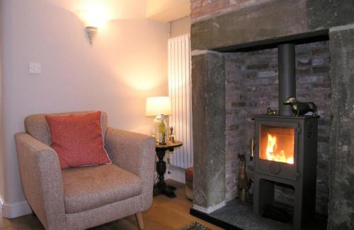 Belper House | 3 Bed in Belper oc-dcbobb