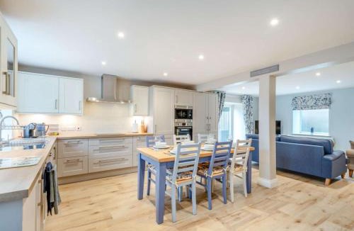 Lowick House | 3 Bed in Berwick 89814