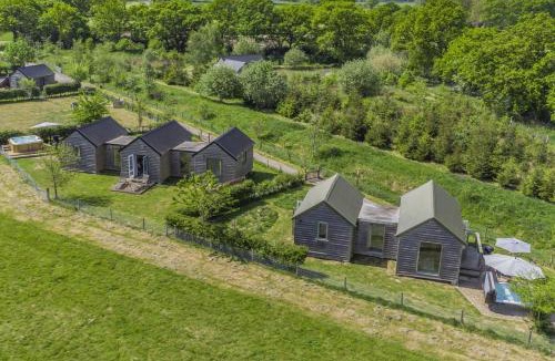 Abbess Roding House | 3 Bed in Biddenden oc-cb667