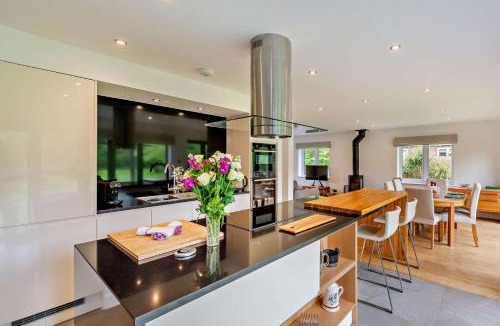 Biddenden House | 3 Bed in Biddenden oc-h28825