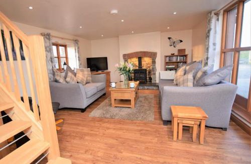 Woolfardisworthy House | 3 Bed in Bideford oc-treet