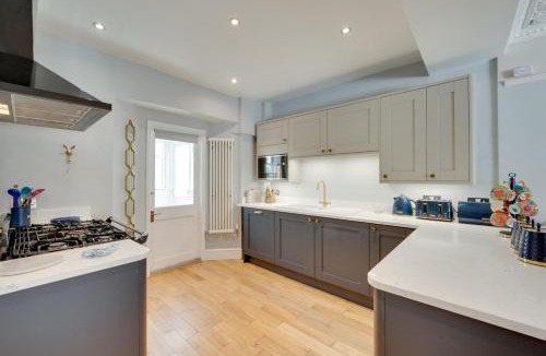 Aberdaron House | 3 Bed in Braunton oc-gladst