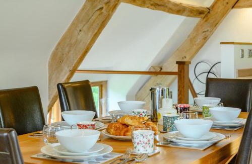 Llanfihangel Tal-y-llyn House | 3 Bed in Brecon oc-88249