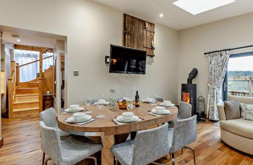 Nordley House | 3 Bed in Bridgnorth 94532