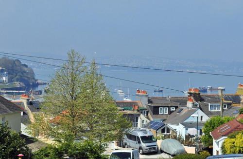 Brixham House | 3 Bed in Brixham BX002