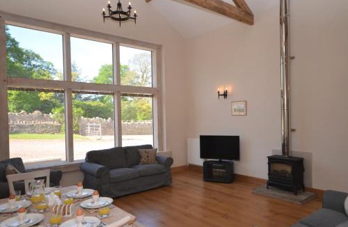 Rickford House | 3 Bed in Cheddar 58129