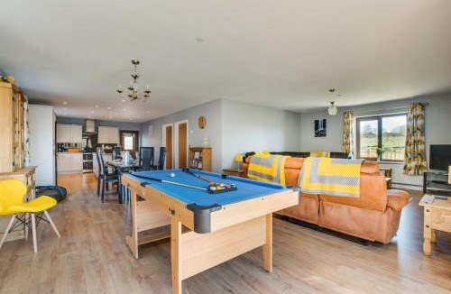 Coelbren House | 3 Bed in Coelbren oc-way238