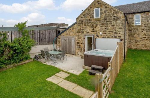 Crich House | 3 Bed in Crich 78717