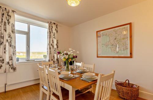 St Brides House | 3 Bed in Dale 51723