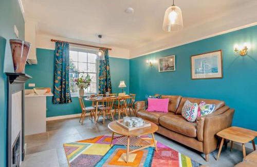 Dedham House | 3 Bed in Dedham 94016