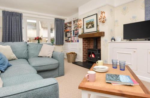 Cerne Abbas House | 3 Bed in Dorchester oc-74803