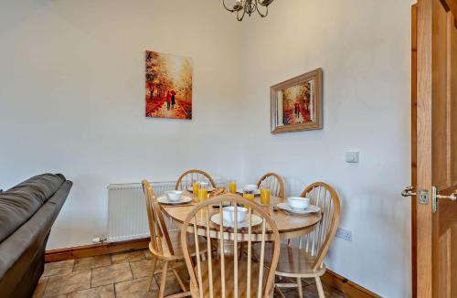 Overton-on-dee House | 3 Bed in Ellesmere 94419