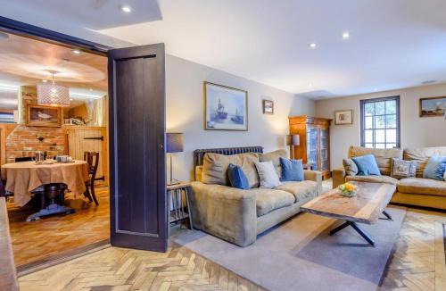 Faversham House | 3 Bed in Faversham 78880