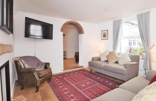 Sandgate House | 3 Bed in Folkestone 75607