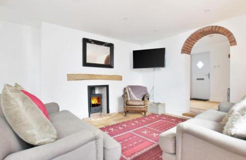 Sandgate House | 3 Bed in Folkestone 75607