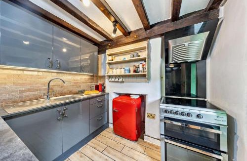 Rhiwbryfdir House | 3 Bed in Fucheswen oc-c29607