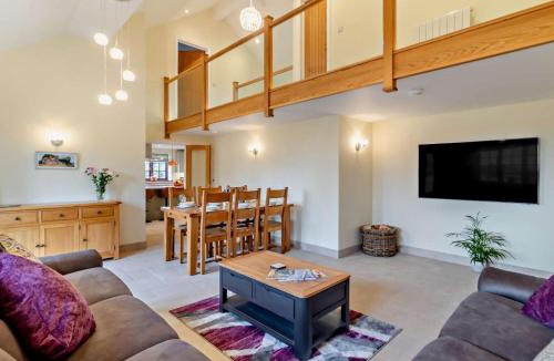 Repps with Bastwick House | 3 Bed in Great Yarmouth oc-94054