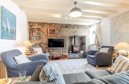 Helford House | 3 Bed in Helford oc-hccott