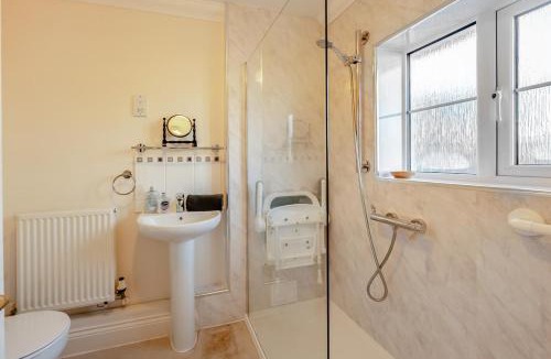 Hingham House | 3 Bed in Hingham oc-m29945