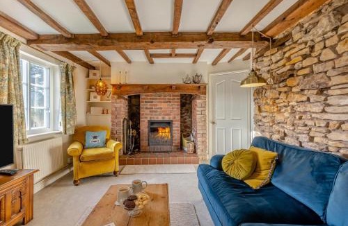 Ironbridge House | 3 Bed in Ironbridge oc-b30427