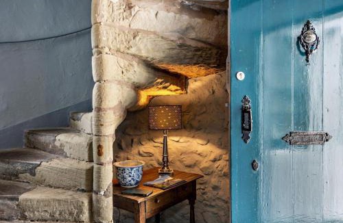 Kelso House | 3 Bed in Kelso 95231