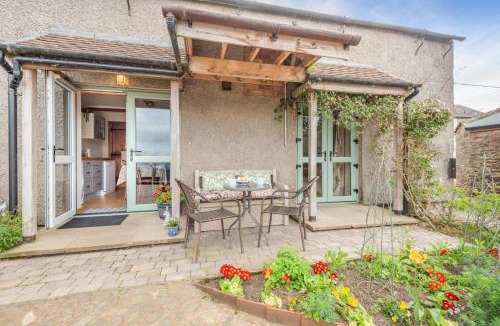 Carlisle House | 3 Bed in Kirkbampton oc-l32005