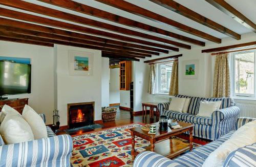 Liskeard House | 3 Bed in Liskeard 47663