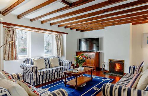 Liskeard House | 3 Bed in Liskeard 47669