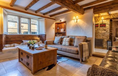 Longborough House | 3 Bed in Lower Swell 49965