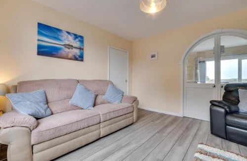 Belford House | 3 Bed in Lucker oc-nb1938