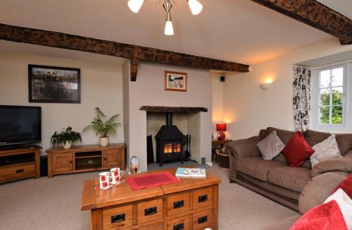 Winsham House | 3 Bed in Lyme Regis BARRA