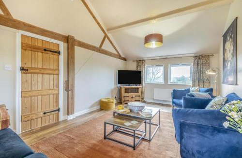 Kington House | 3 Bed in Lyonshall oc-h34806
