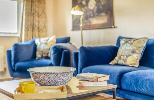 Kington House | 3 Bed in Lyonshall oc-h34806