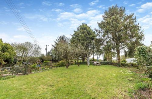 Ash Mill House | 3 Bed in Meshaw oc-d29056