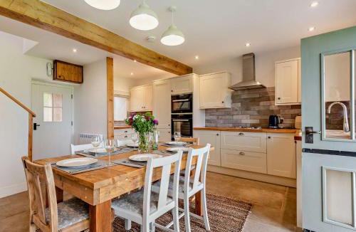 Penrith House | 3 Bed in Pooley Bridge 94982