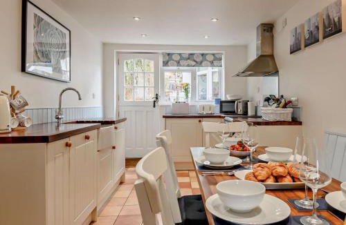 Reedham House | 3 Bed in Reedham 47835