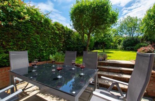 Salthouse House | 3 Bed in Salthouse oc-2002