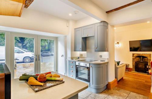 Settle House | 3 Bed in Settle oc-76650