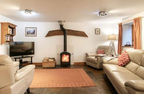 Alweston House | 3 Bed in Sherborne FOLWR