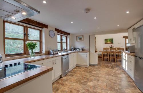 South Molton House | 3 Bed in South Molton oc-millba